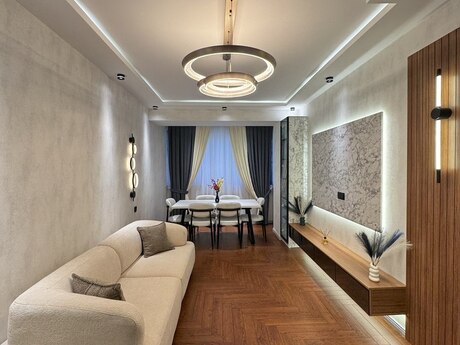 Elan №5345350 - Bakı, Əhmədli q., 3 otaqlı, 90 m², 14/19 mərtəbə