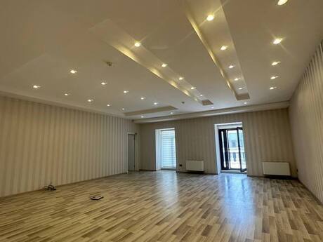 2-комн. офис - м. Нариман Нариманов - 140 м²