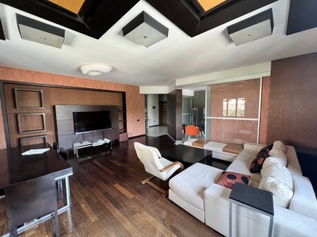 4 otaqlı yeni tikili - Nəsimi r. - 165 m²