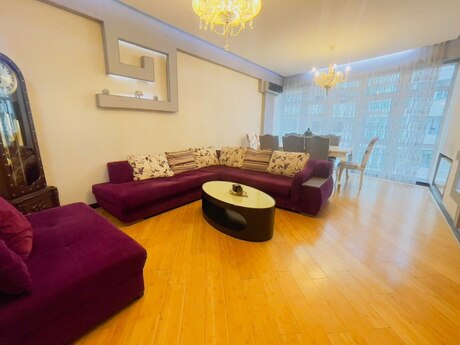 3 otaqlı mənzil, 125 m², Şah İsmayıl Xətai: 366 000 ₼ 2
