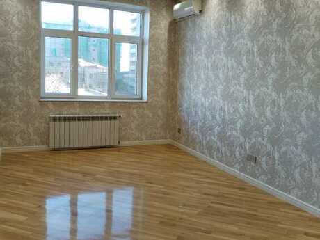 4 otaqlı yeni tikili - Elmlər Akademiyası m. - 170 m²