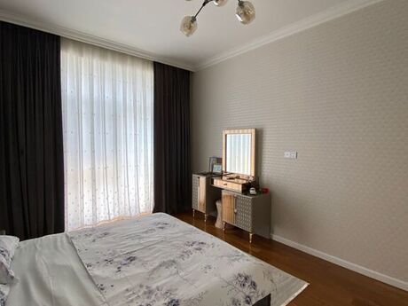 3-room apartment, 137 m², Ağ şəhər: 580 000 ₼ 3