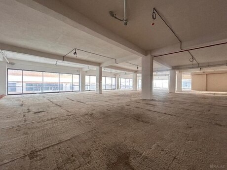 Obyekt - Ağ şəhər q. - 673 m²