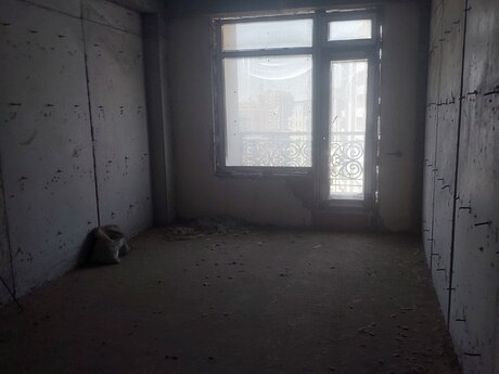 3 otaqlı yeni tikili - 28 May m. - 166 m²