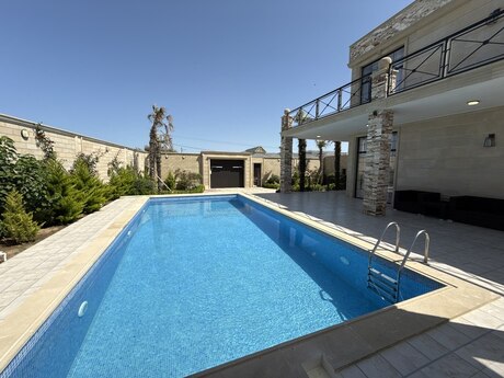 5 otaqlı həyət evi/bağ evi - Mərdəkan q. - 300 m²