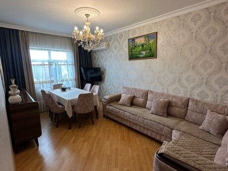 3 otaqlı köhnə tikili - Yeni Günəşli q. - 76 m²