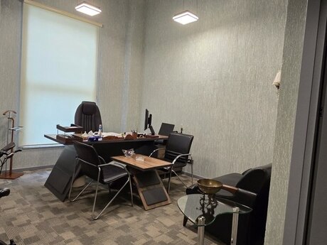 3 otaqlı ofis - Ağ şəhər q. - 88 m²