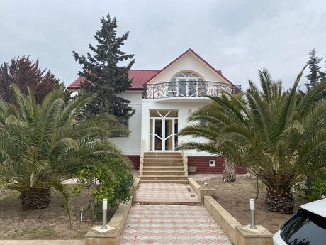 6 otaqlı həyət evi/bağ evi - Hövsan q. - 280 m²