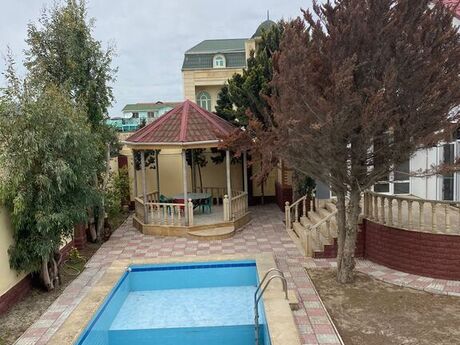 6 otaqlı həyət evi/bağ evi - Hövsan q. - 280 m²