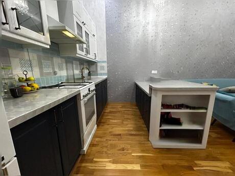 3 otaqlı yeni tikili - İnşaatçılar m. - 75 m²
