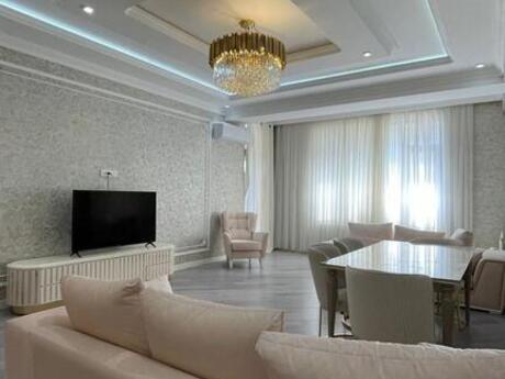 4 otaqlı yeni tikili - Nərimanov r. - 230 m²