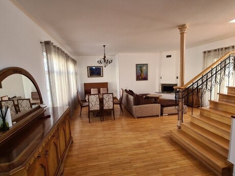 5-комн. дом/дача - м. Ичеришехер - 300 м²