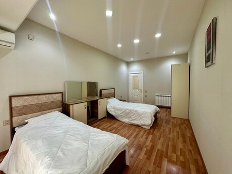 3 otaqlı yeni tikili - Şah İsmayıl Xətai m. - 113 m²