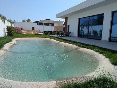 4 otaqlı həyət evi/bağ evi - Nardaran q. - 350 m²