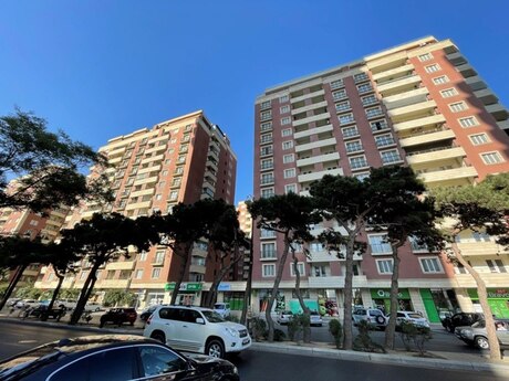 5 otaqlı yeni tikili - Nəsimi r. - 256 m²