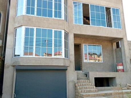 7 otaqlı həyət evi/bağ evi - Badamdar q. - 480 m²