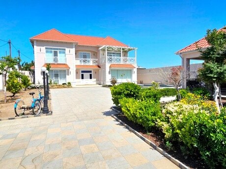 5-комн. дом/дача - пос. Мардакан - 250 м²