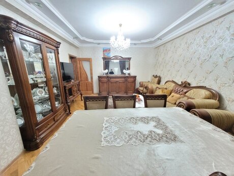 3 otaqlı mənzil, 106 m², Qara Qarayev: 333 000 ₼ 2