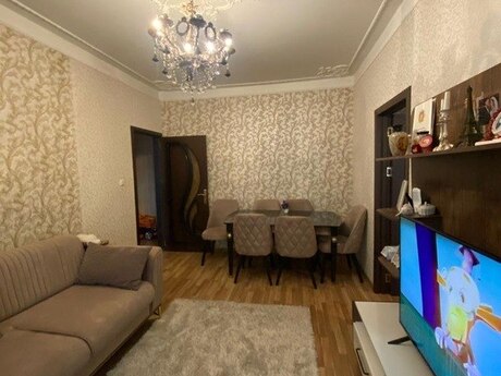 5 otaqlı köhnə tikili - Nəriman Nərimanov m. - 125 m²