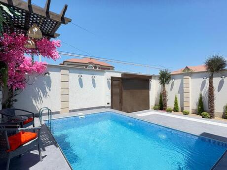 4 otaqlı həyət evi/bağ evi - Mərdəkan q. - 160 m²