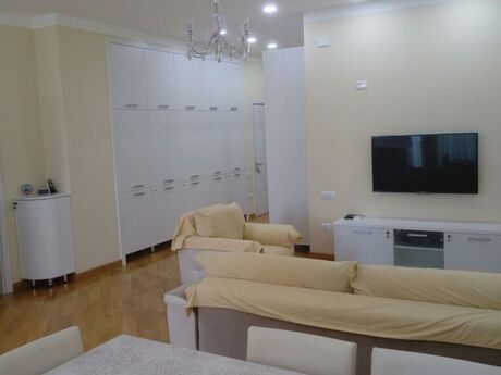 3 otaqlı yeni tikili - Elmlər Akademiyası m. - 120 m²