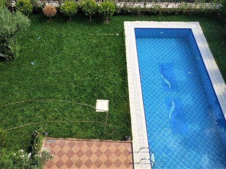 8 otaqlı həyət evi/bağ evi - Səbail r. - 1000 m²