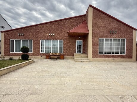5 otaqlı həyət evi/bağ evi - Mərdəkan q. - 225 m²