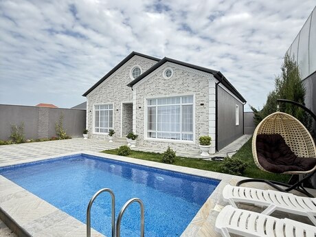 4 otaqlı həyət evi/bağ evi - Mərdəkan q. - 160 m²
