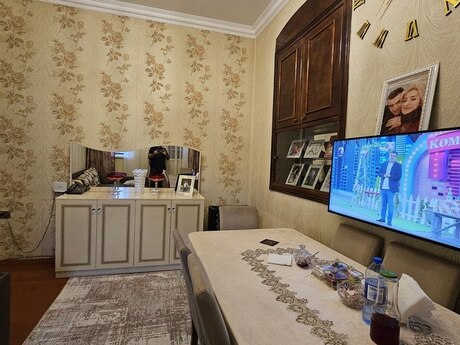 3 otaqlı köhnə tikili - İçəri Şəhər m. - 80 m²