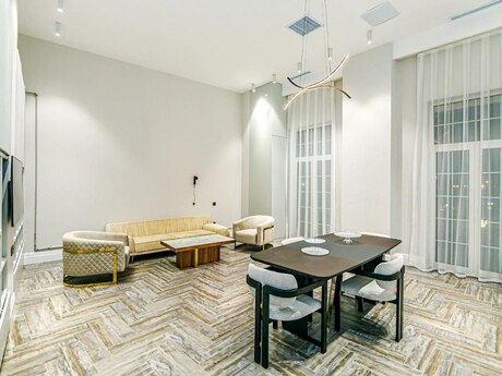 3 otaqlı mənzil, 135 m², 28 May: 385 000 ₼ 2