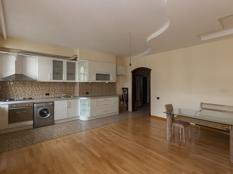 Elan №5363722 - Bakı, Nərimanov r., 4 otaqlı, 210 m², 12/16 mərtəbə