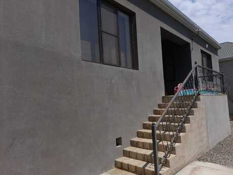 4 otaqlı həyət evi/bağ evi - Buzovna q. - 130 m²