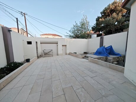 4 otaqlı həyət evi, 200 m², Bakıxanov: 400 000 ₼ 2