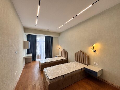 3 otaqlı yeni tikili - Nəriman Nərimanov m. - 125 m²