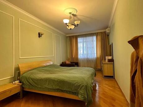 4 otaqlı mənzil, 240 m², Nəsimi: 310 000 ₼ 5