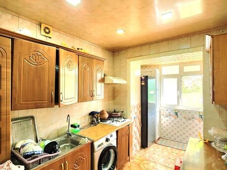 3 otaqlı köhnə tikili - Qara Qarayev m. - 80 m²