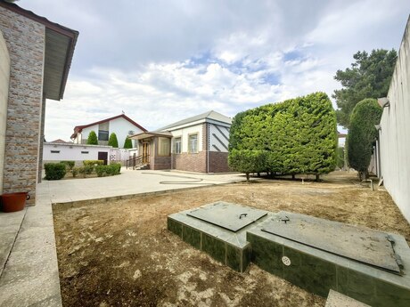 4 otaqlı həyət evi/bağ evi - Mərdəkan q. - 145 m²