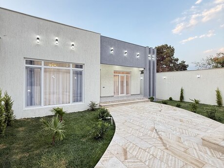4 otaqlı həyət evi/bağ evi - Şüvəlan q. - 140 m²