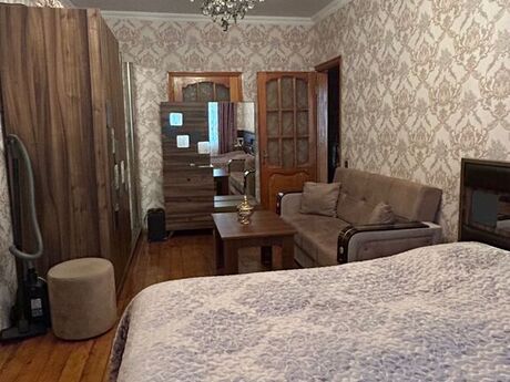 3 otaqlı köhnə tikili - Xırdalan - 80 m²