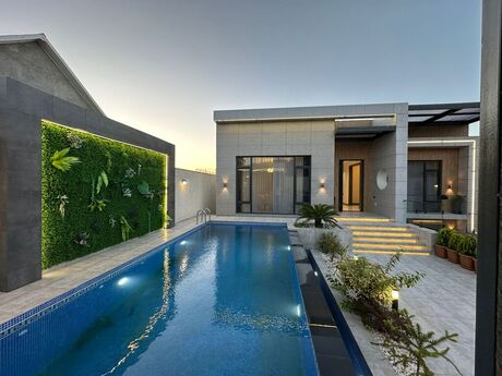 4 otaqlı həyət evi/bağ evi - Mərdəkan q. - 330 m²