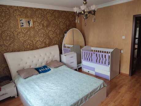 3 otaqlı köhnə tikili - Şah İsmayıl Xətai m. - 100 m²