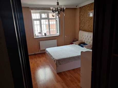 3 otaqlı köhnə tikili - Şah İsmayıl Xətai m. - 100 m²