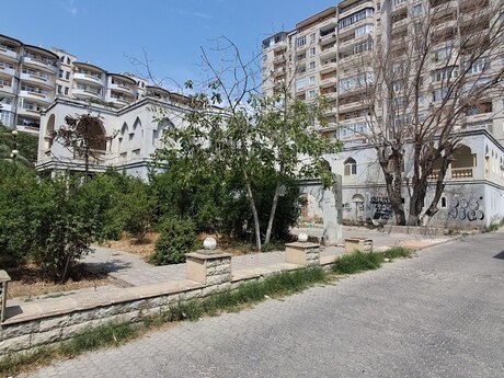 Obyekt - Həzi Aslanov m. - 779 m²