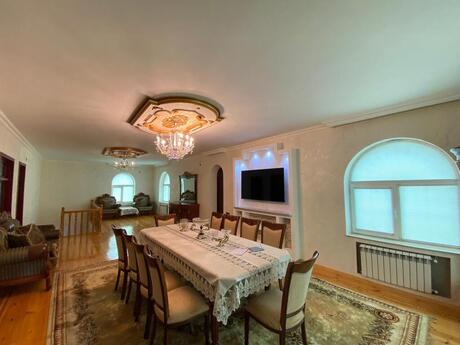 7 otaqlı həyət evi/bağ evi - Badamdar q. - 500 m²