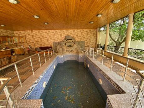 7 otaqlı həyət evi/bağ evi - Badamdar q. - 500 m²
