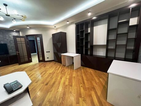 6-комн. офис - м. Гянджлик - 300 м²