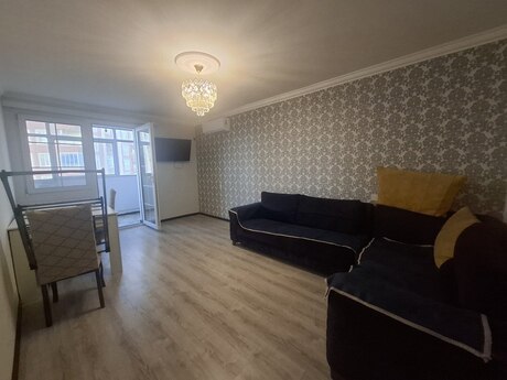 3 otaqlı köhnə tikili - Memar Əcəmi m. - 75 m²