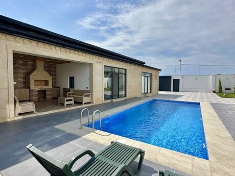 5 otaqlı həyət evi/bağ evi - Şüvəlan q. - 260 m²
