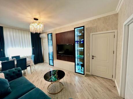 2 otaqlı köhnə tikili - Memar Əcəmi m. - 60 m²