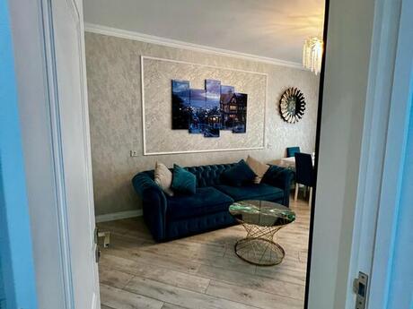 2 otaqlı köhnə tikili - Memar Əcəmi m. - 60 m²